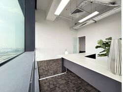 Woods Square (D25), Office #616394031